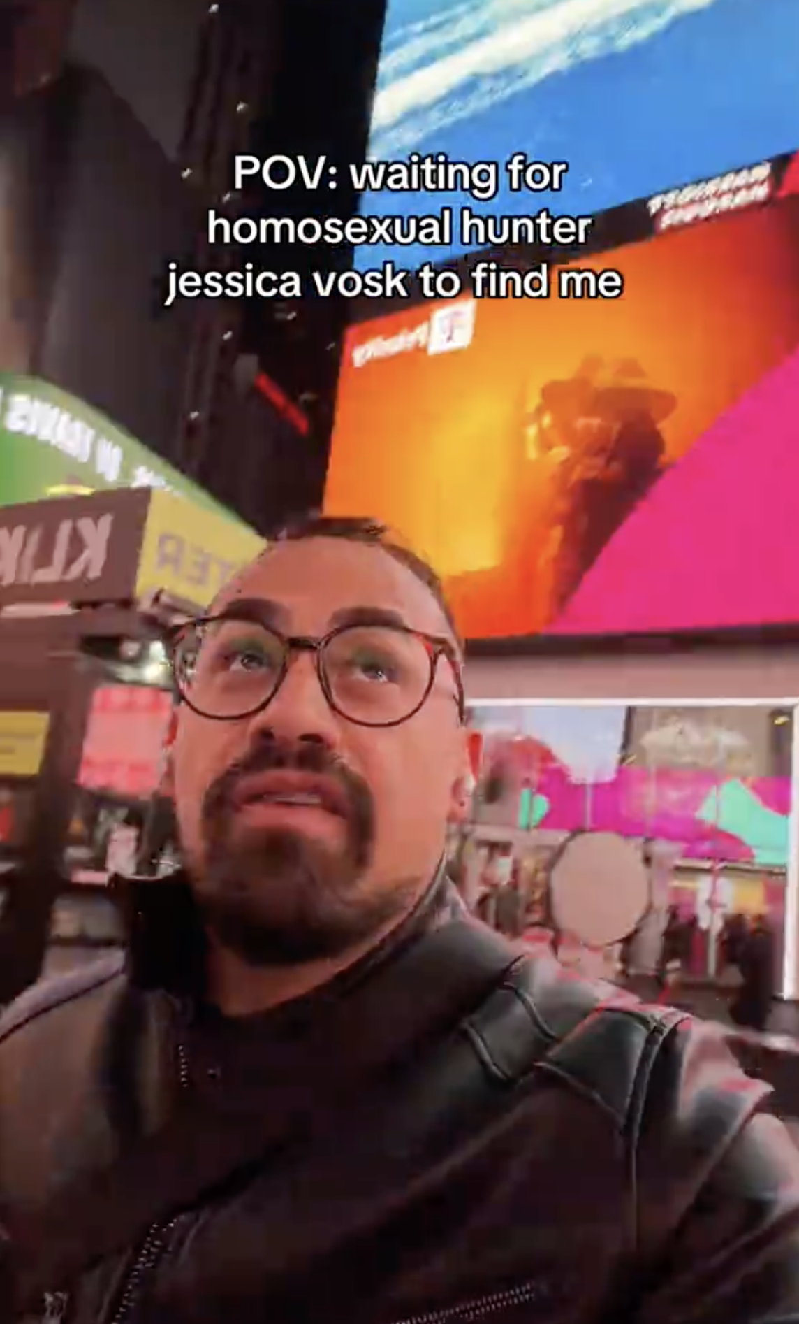POV: waiting for homosexual hunter Jessica Vosk to find me — Times Square